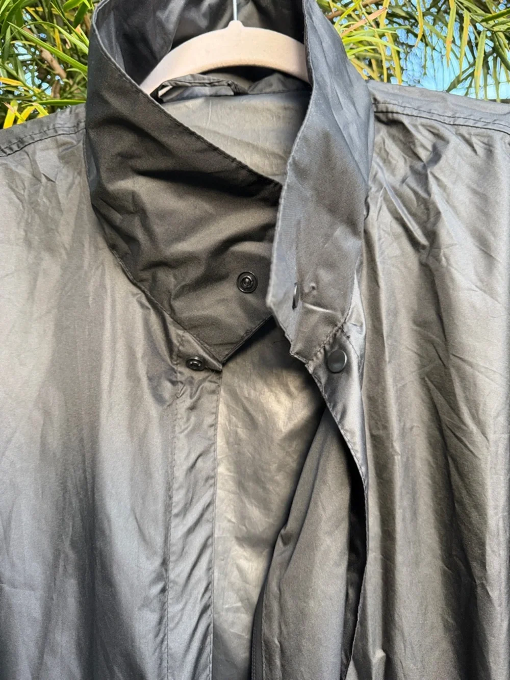 Black Women's Lightweight Rain Coat - Picture 6 of 9